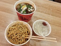 -江三王记牛杂馆(总店)