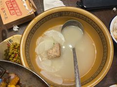 -富正毅三下锅·湘西韵味(天门山索道店)