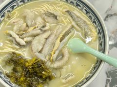 -明呈黄鱼面馆(斜土路店)