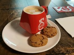 -HIGH FIVE哈福手工汉堡(桂林路店)