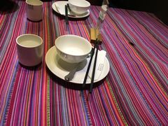 -香巴拉云南餐厅(华莱坞店)