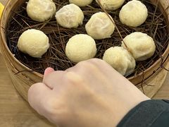 -佬钱湾仔(衣裳街店)