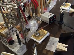 -十八字金·银饰·拼豆·开蚌DIY(魏公芳华里店)