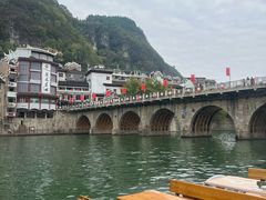 -古城苗家土菜馆(河景餐厅店)