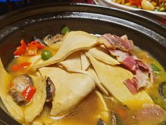 -老阿爸鲜鱼土菜(昆山花桥店)