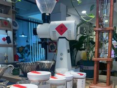 -唐咖精品咖啡(大理古城手冲店)