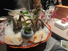 -左庭右院鲜牛肉火锅黑金店(陆家嘴中心店)
