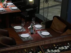 -MONICH牛排融合餐厅(和义大道购物中心店)