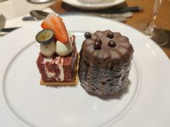 -富力丽思卡尔顿酒店·香荟全日制餐厅