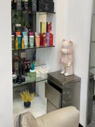 -CACA HAIR SALON