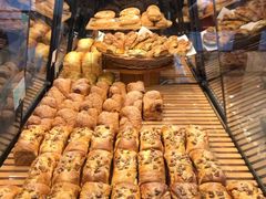 -Dough&Joe团憩(瑞虹天地月亮湾店)