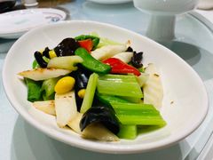 -湘阅•威海海鲜•湖南味道(华宝店)