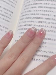 -甲·铺轻奢美甲美睫