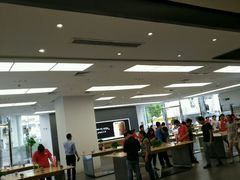 -华为授权体验店(中山公园来福士)
