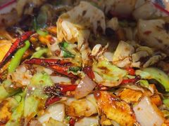 -江城老胖串店·海鲜·小龙虾(世光路店)