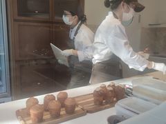 -VERIE BAKEHOUSE