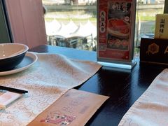 靠窗位-滋粥楼·顺德菜海鲜茶点(方舟店)
