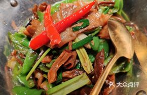 Stir-fried Pork with Deer Antler Mushroom