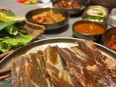 -草家酱蟹炭火烤肉店(珲春南路一店)