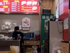 -万煲旺·香港老传承煲仔饭·猪杂汤(客村店)