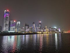 -秋水广场