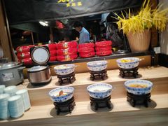 -九锅一堂酸菜鱼(新南凯德直营店)