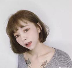 -变画·发型STUDIO