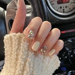 -M·X Nail日式美甲美睫