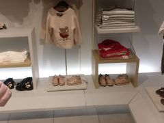 -ZARA(世贸天阶店)
