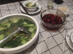 -顶峰夜宴·龙虾烧烤大排档(九江学院店)