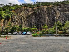 -红旗山庄(圭峰山店)