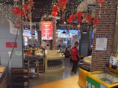 -罗二娘·鲜切牛自助火锅(罗湖东门步行街店)