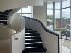 -瑰丽酒店·海吧·天际下午茶·现场DJ·天台酒吧
