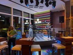 -The BREW·酿餐厅(浦东嘉里大酒店)