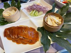梧桐四味烤鸭-梧桐北京烤鸭·铜锅涮肉(海岸城店)