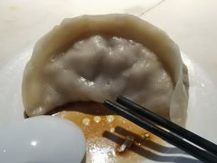 -红灯笼大酒楼(通湖路店)