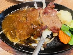 -玛格萝妮比萨屋(四平店)