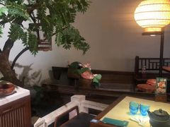-佬麻雀·新湘菜(珠海金发购物中心店)