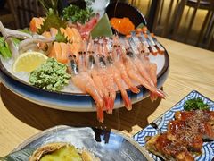 -枝魯枝魯自助料理