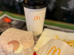 -麦当劳(徐汇漕溪北路百脑汇店)