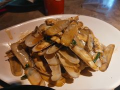 -沪小胖小龙虾(淮海中路旗舰店)