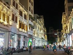 -海口骑楼小吃街