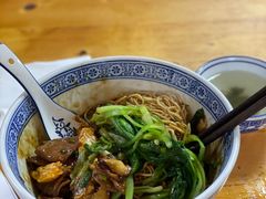 -沪西老弄堂面馆(定西路店)