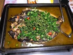 鲜青椒烤鱼-探鱼·鲜青椒爽麻烤鱼(广州花都来又来店)