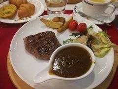 -斗牛士牛排餐厅(嘉里汇店)