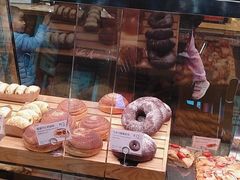 -巴黎贝甜(杨浦宝地店)