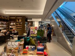-茑屋书店(天目里店)