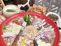 -陈叉子钢盆烤肉(中原万达店)