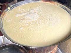 -云南大锅豆浆店