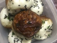 特色生煎-三两春(浦三路店)